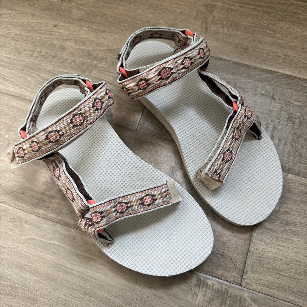 Tevas Womens Strap Sandals